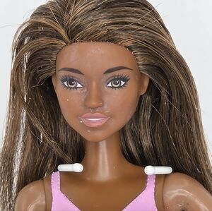 Mattel Barbie Sun & Beach Nikki Swimsuit | Pink & Yellow Lemon